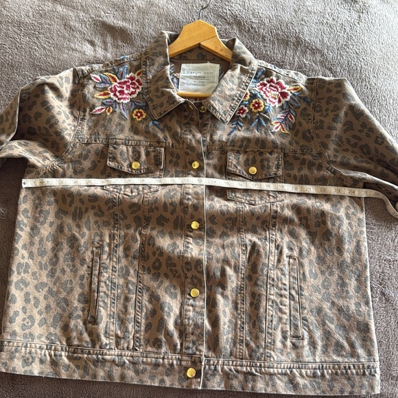 karyn seo Leopard Print Canvas Jacket w/Embroidery - XL - Picture 11 of 12